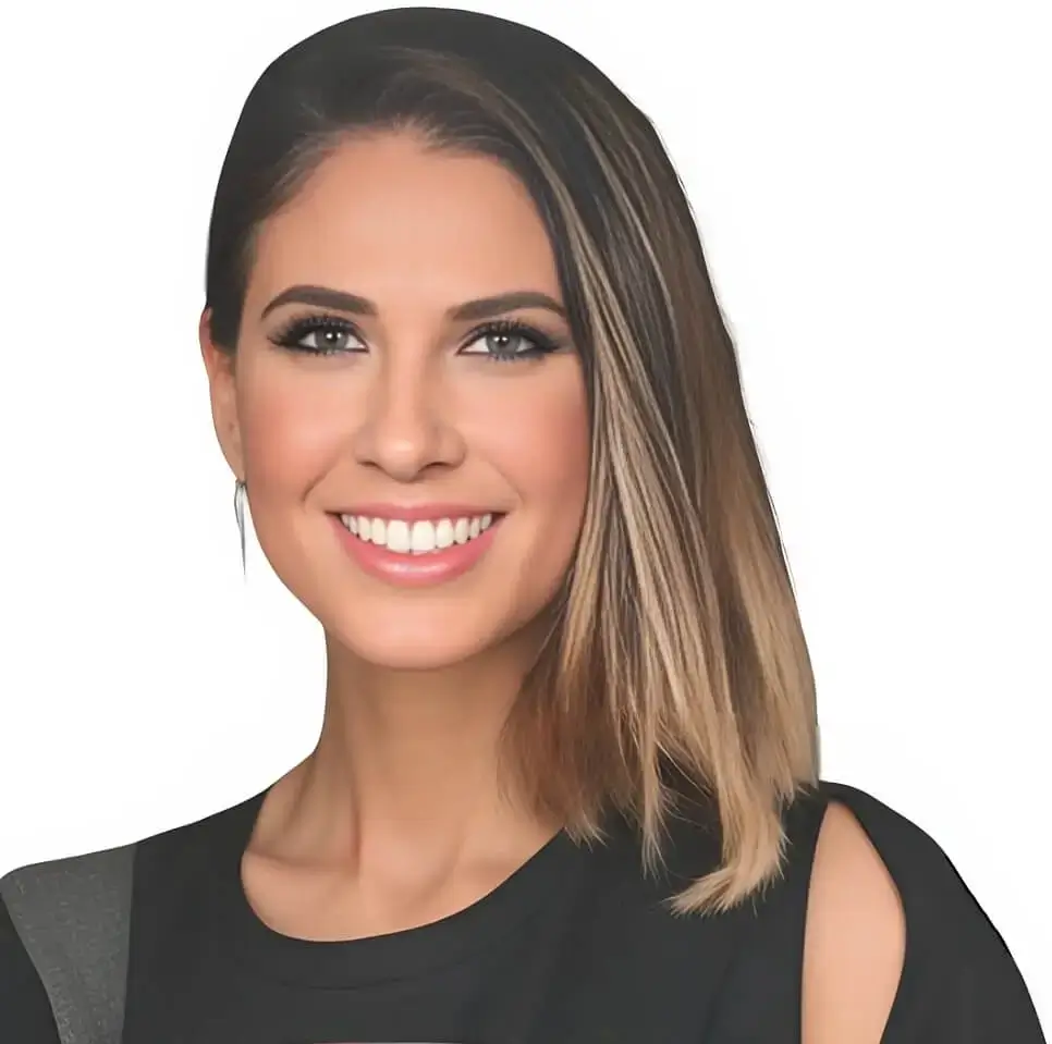 Annemarie, Holistic Nutritionist