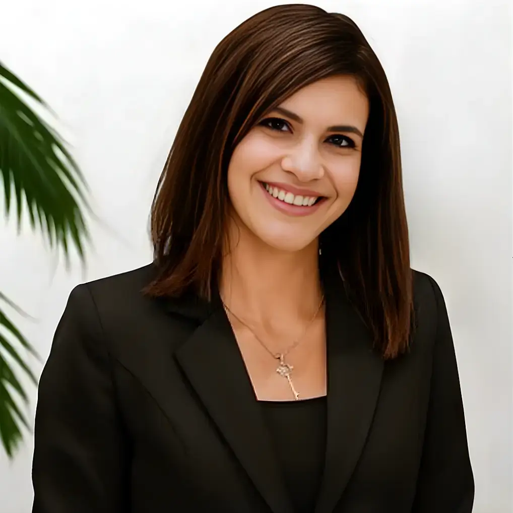 Nadine Allaham, Holistic Nutritionist