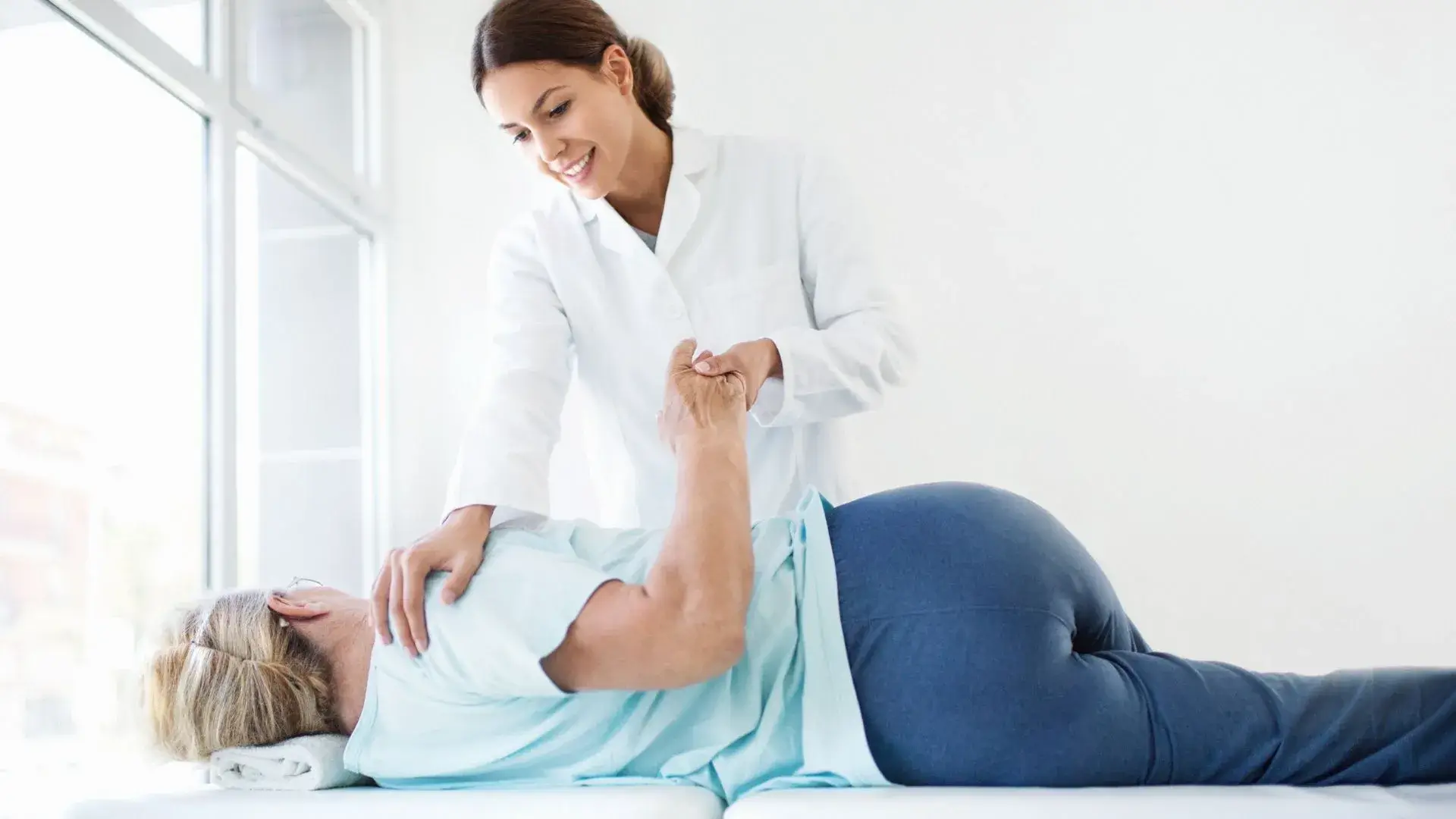 Shoulder-Pain-Osteopathy-in-Waterdown Shoulder-Pain-Osteopathy-in-Waterdown